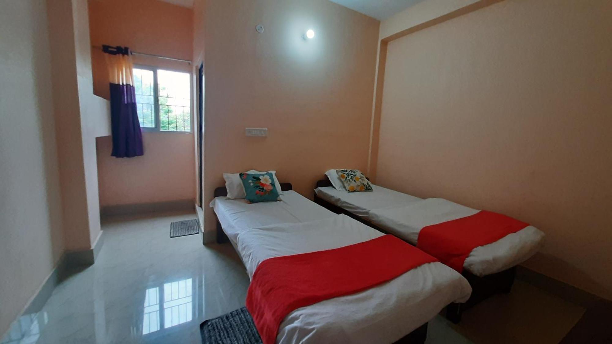 Maddy'S Guest House Гувахати Экстерьер фото